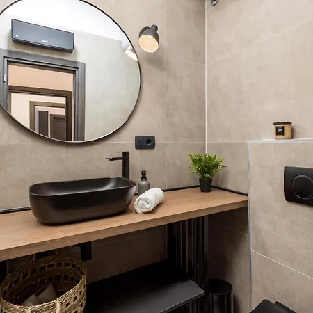 Mila Apartman